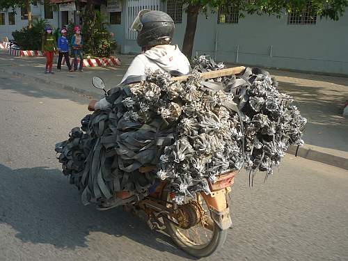Motorcycle load of bungee straps